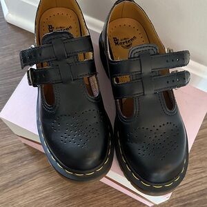 Dr. Martens Black Mary Jane 8065